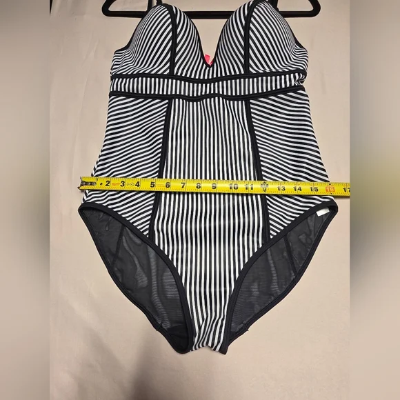 SPANX Black and White Striped Swimsuit - Picture 3 of 14